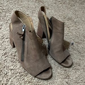 Franco Sarto heeled sandals